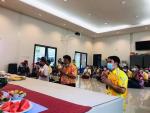 กิจกรรมร่วมทำบุญ ฟังธรรมะ ถวายเพลพระ ณ สำนักงาน อบต.พนานิคม